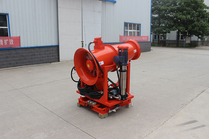 除尘雾炮机.jpg 除尘雾炮机.jpg
