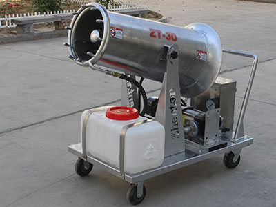 我司新款30米手推式不锈钢雾炮机，针对于酸碱环境使用