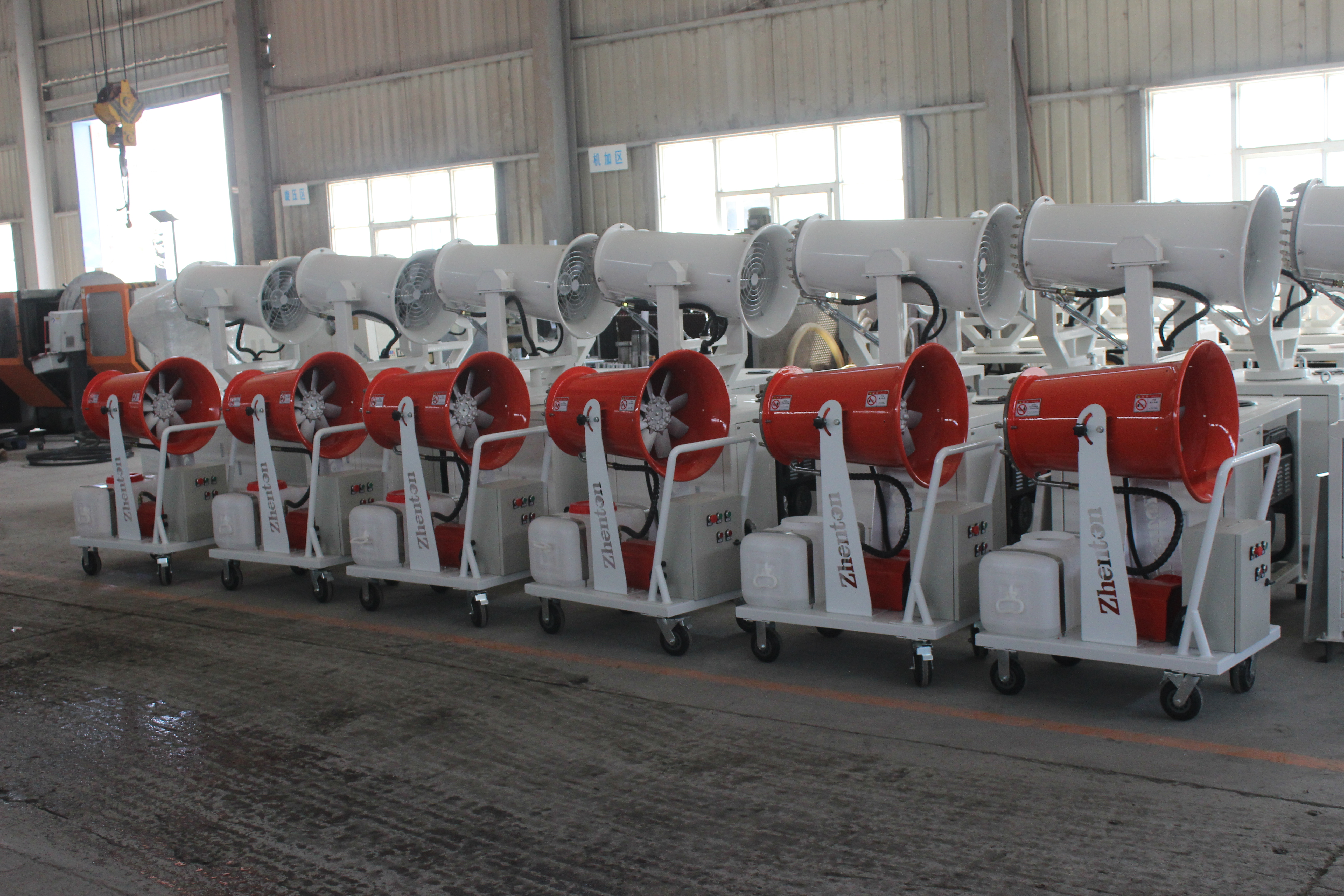 郑通雾炮机的操控方式有哪些？该如何选择？