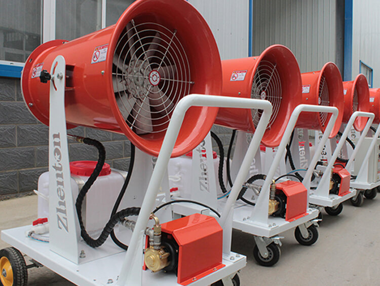 将除尘雾炮机连接到电源和水源时，请注意以下几点：