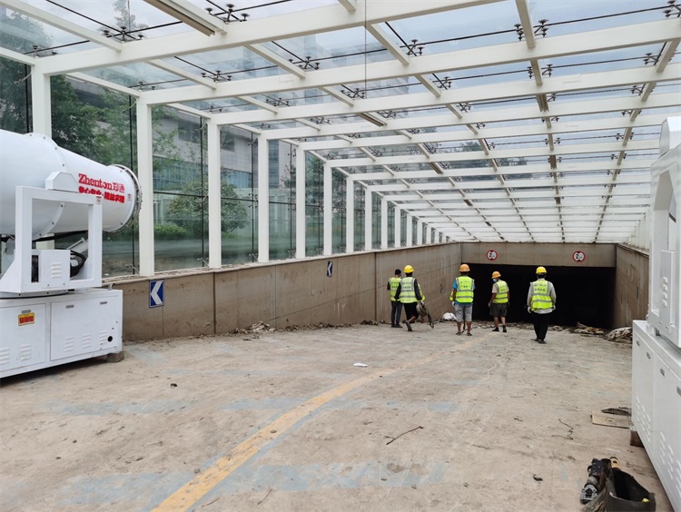 郑通车载式雾炮机助力洪灾灾后重建工作案例实拍