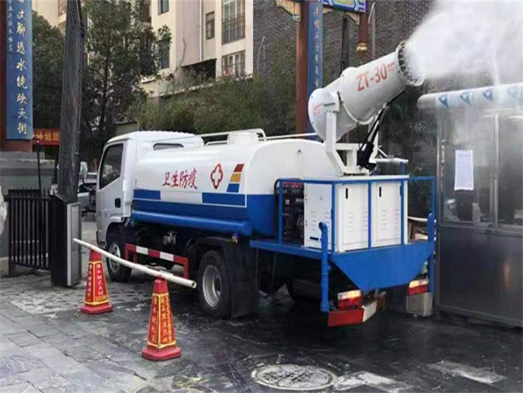 随州卫生防疫部门购置郑通30米车载式雾炮机用于消杀工作