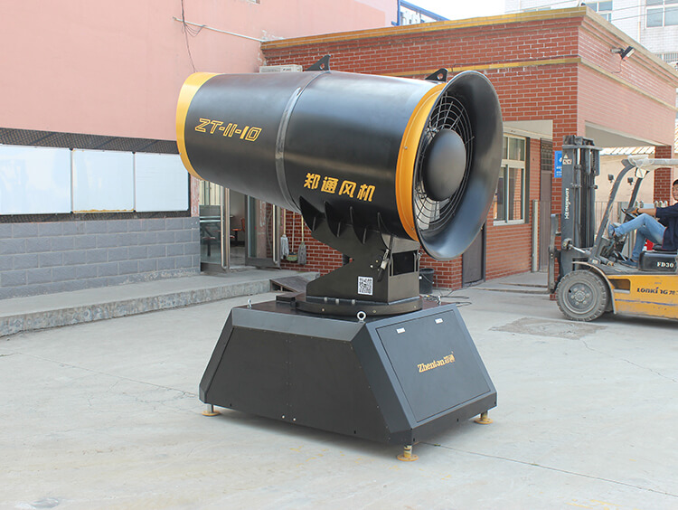 展会明星-车载远程雾炮机实拍