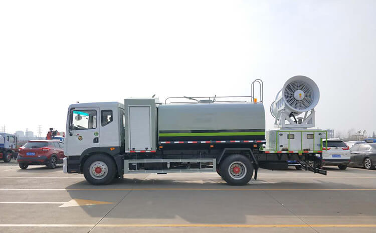 车载雾炮设备在建筑工地有什么突出优势？