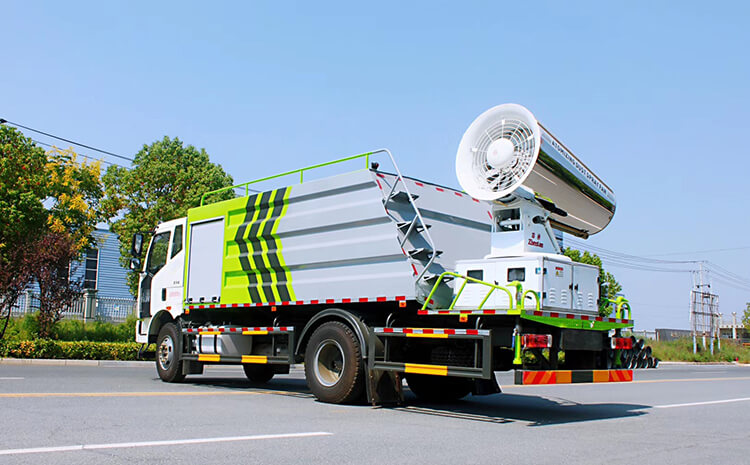 远程雾炮机在工地降尘作业中有哪些优势？