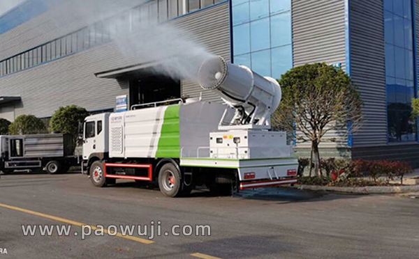 郑通雾炮机厂家,雾炮机厂家直销 -车载式雾炮机.jpg