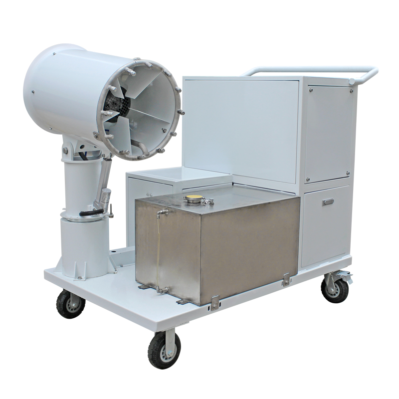 夏日来临，户外气温既高温又尘土飞扬，不用担心车载式雾炮机来帮忙！