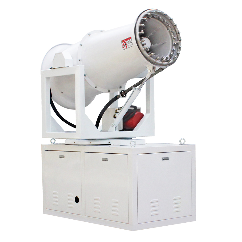 石榴园里使用雾炮机浇水打药效果怎么样？郑通雾炮机厂家告诉您！